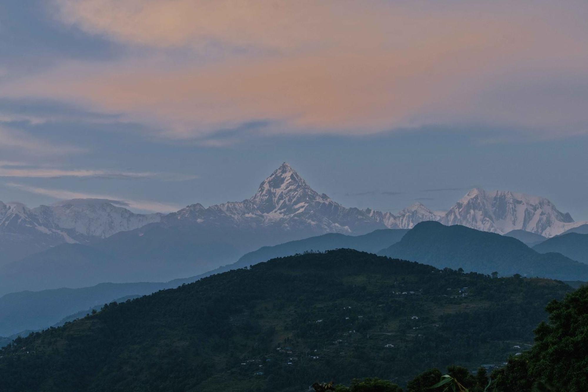 Tiger Mountain Pokhara alojamiento Exterior foto
